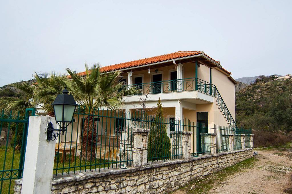 Green House Himarë Exterior foto